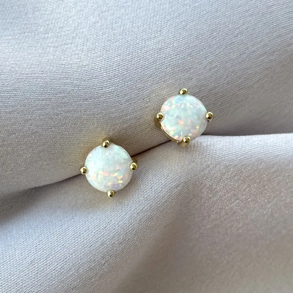 Ópalo blanco 6 mm 1