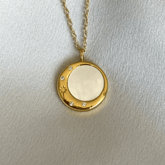 Collar luna creciente con nácar 1