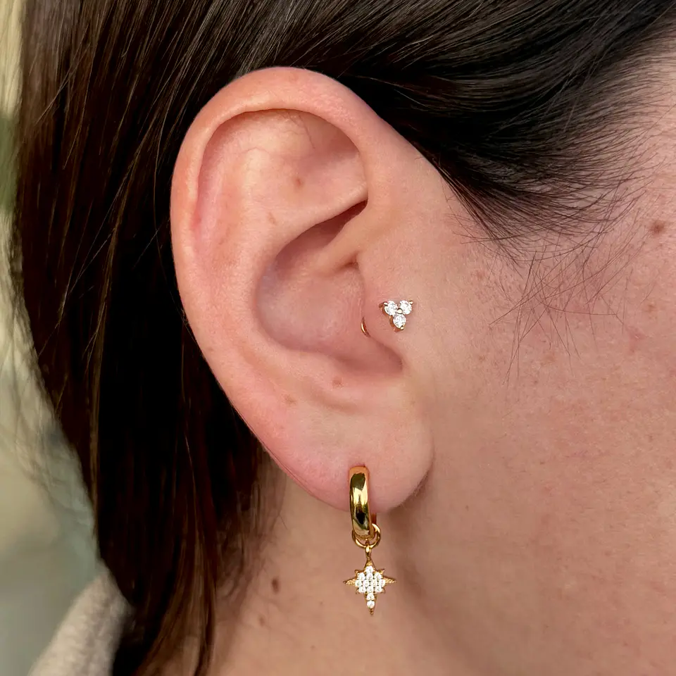 Piercing triángulo 2
