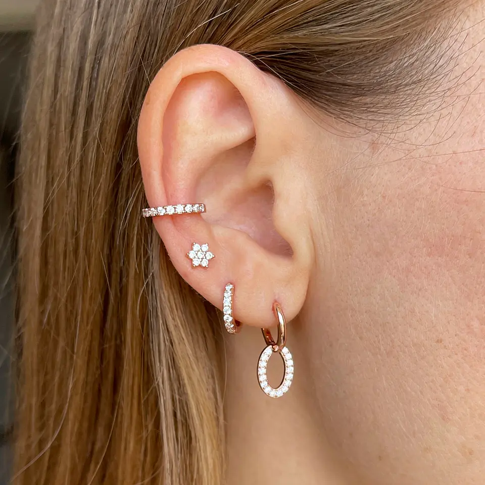 Argollas rosadas con colgante 2