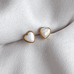 Corazón ópalo blanco 5 mm