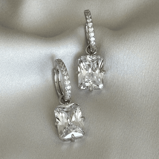 Argollas huggies circón colgante 1