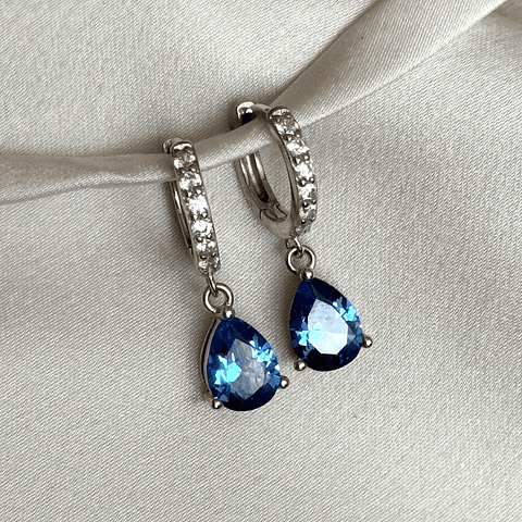 Argollas con circón azul
