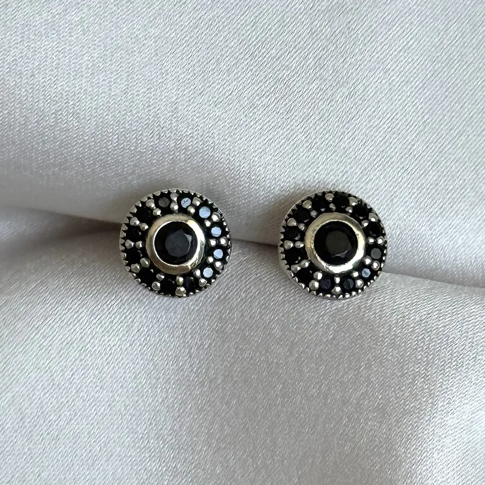 Aros redondos negros 8 mm 1