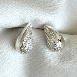 Aros gota desigual medianos