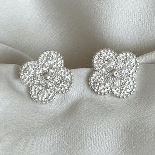 Aros de trébol circones