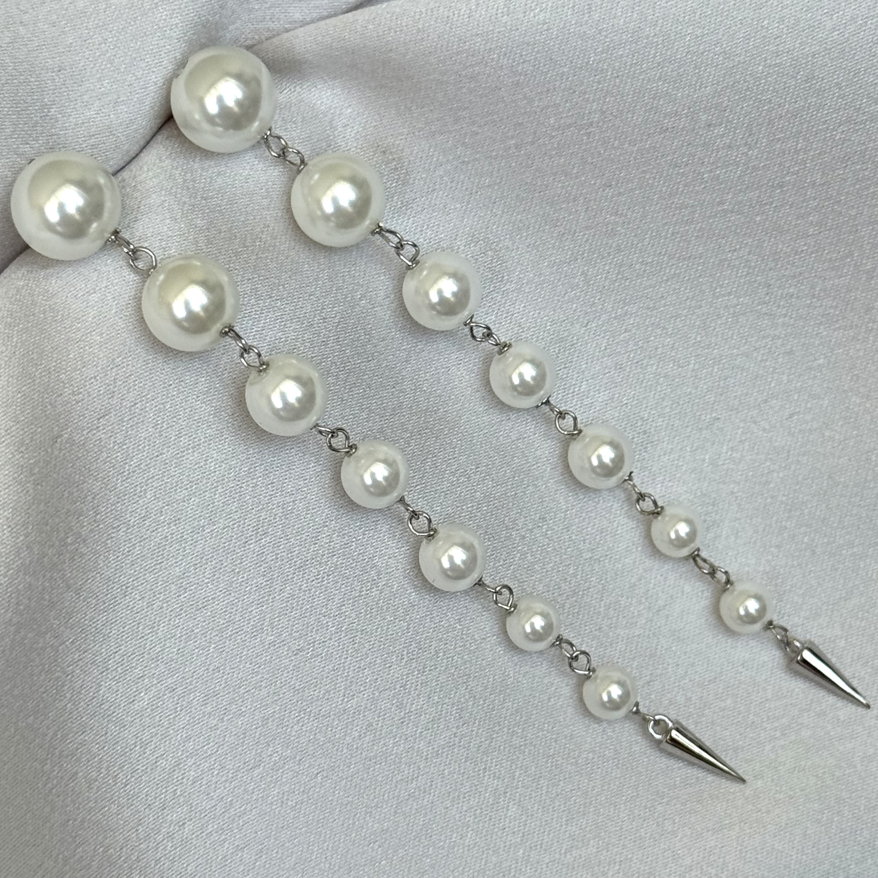 Aros largos de perlas