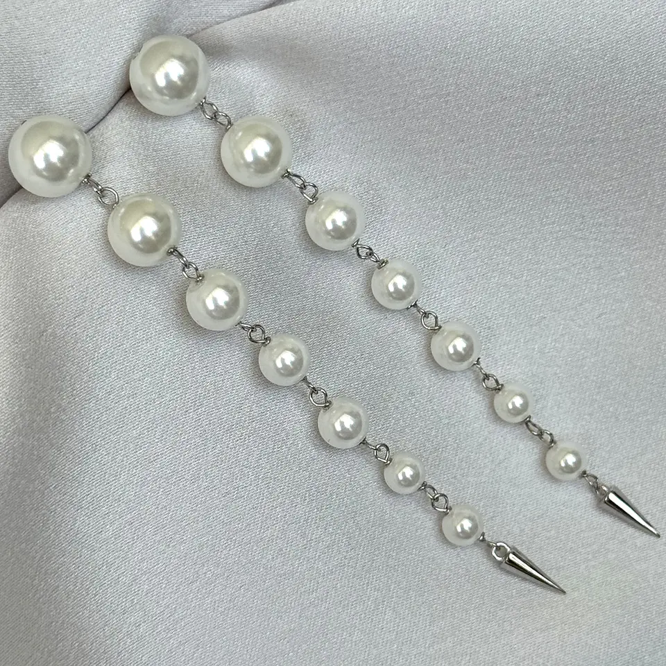 Aros largos de perlas 1