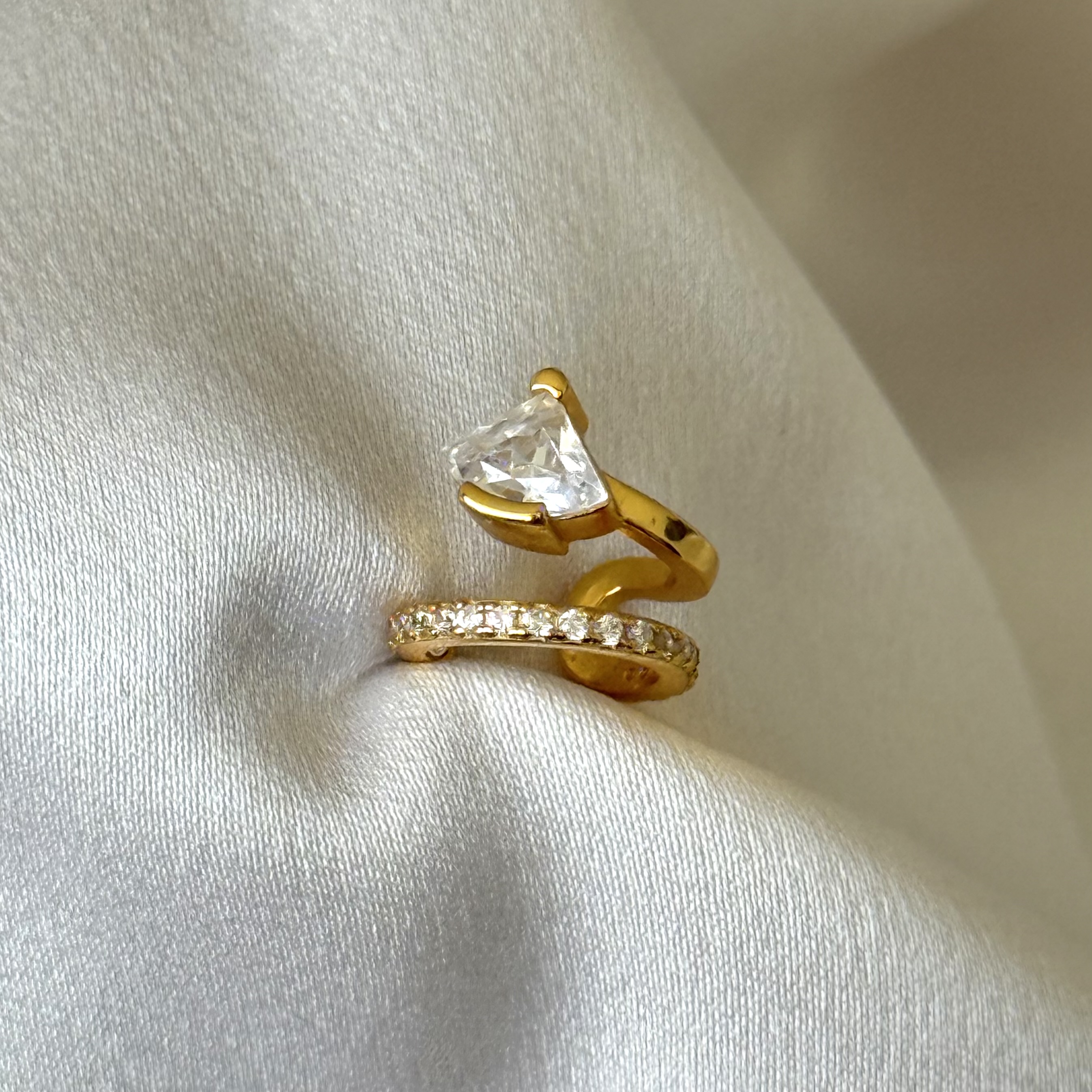 Cuff oreja derecha