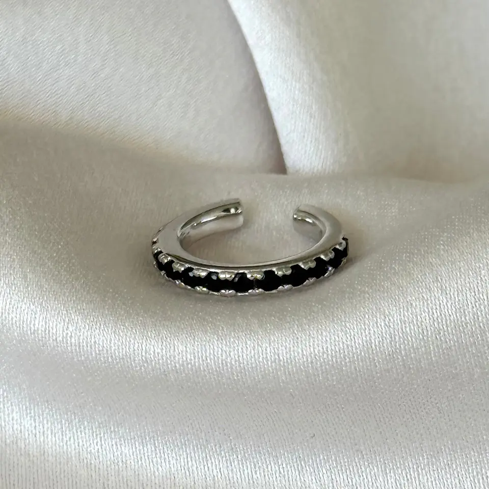 Cuff negro 1