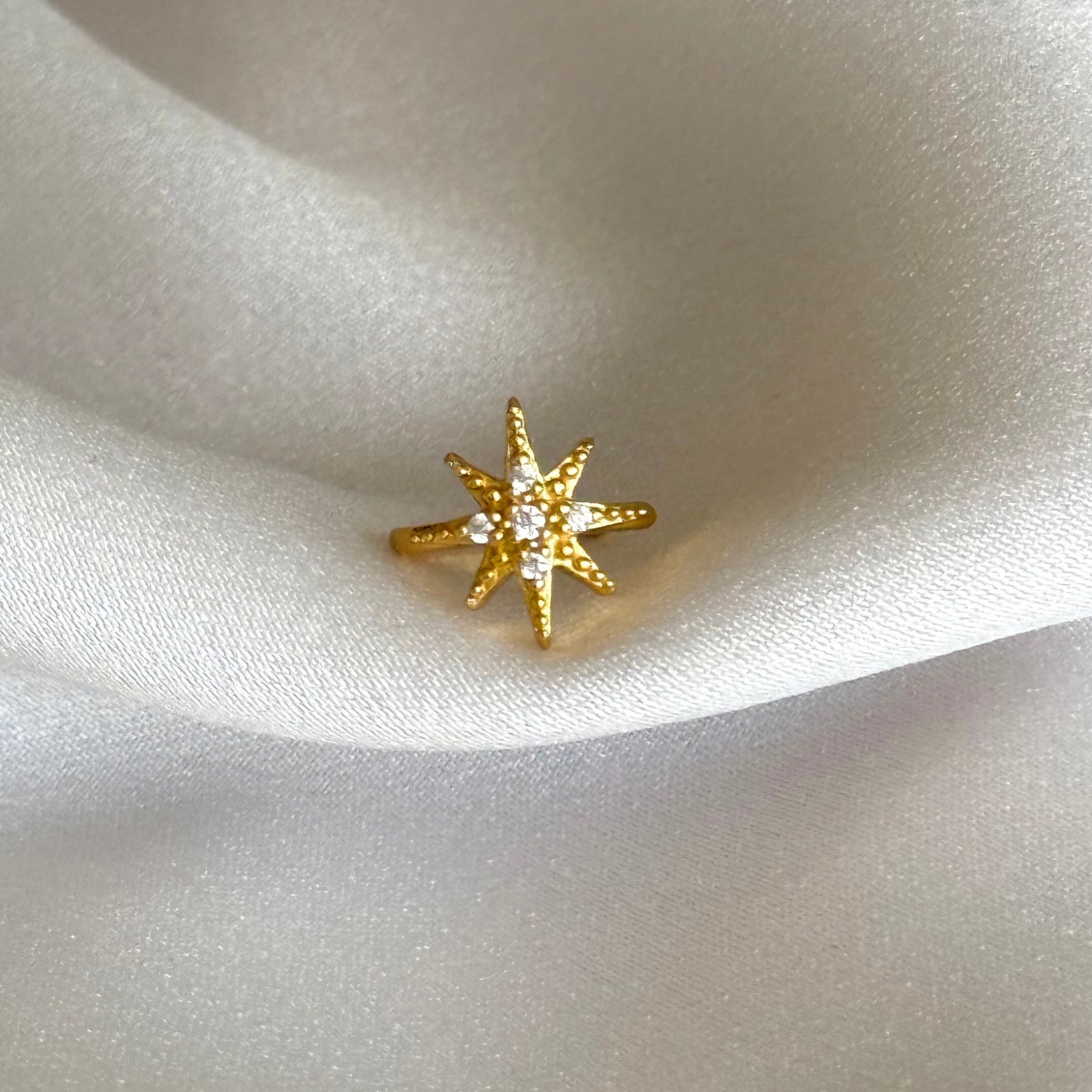 Cuff "pequeño" estrella