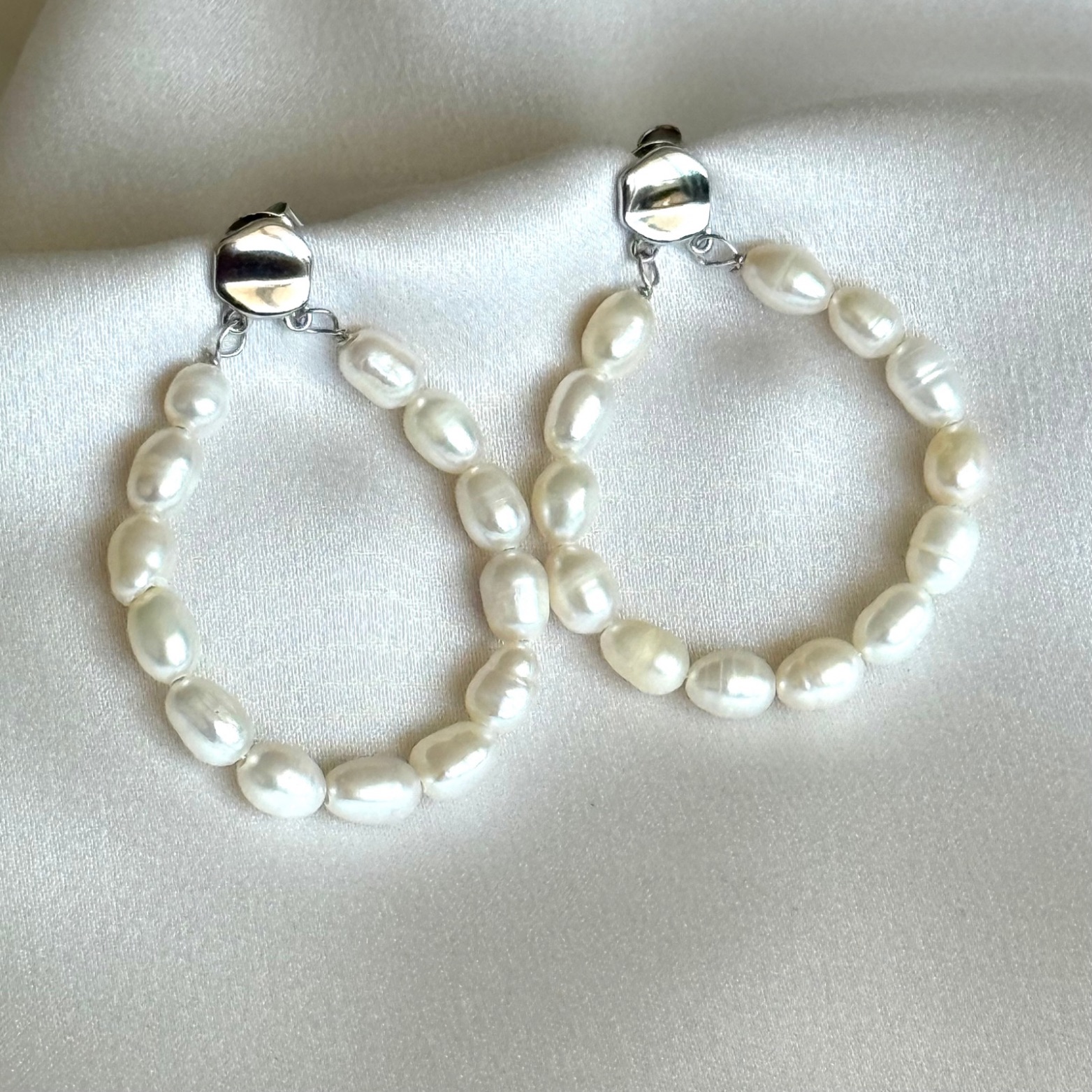 Aros de perlas de agua dulce