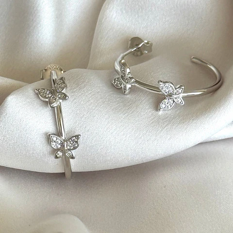 Semi argollas Mariposa