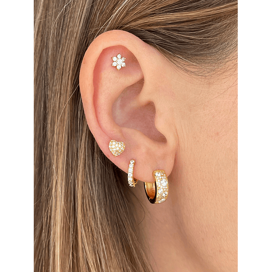 Piercing flor dorada 4