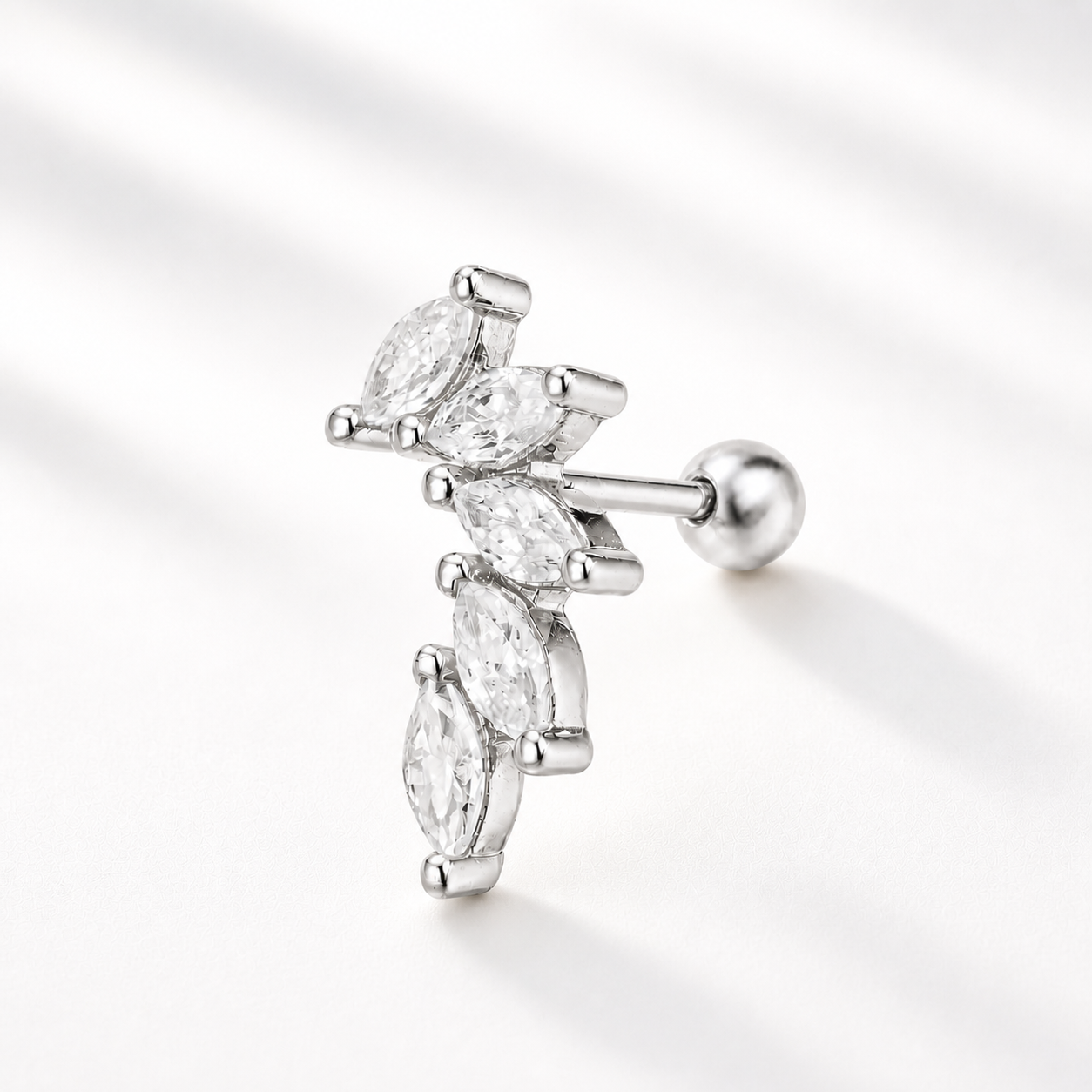 Piercing para oreja derecha