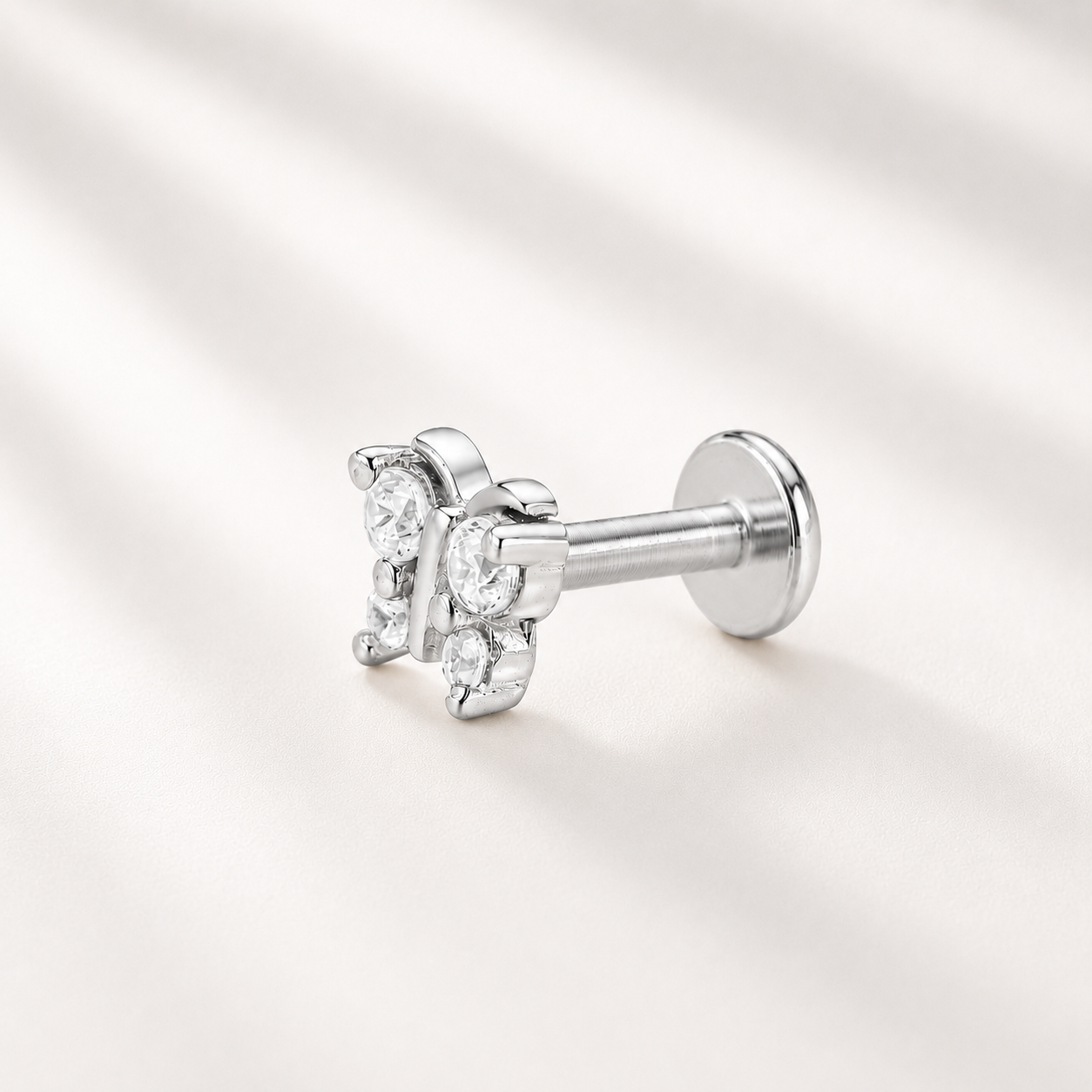 Piercing mariposa