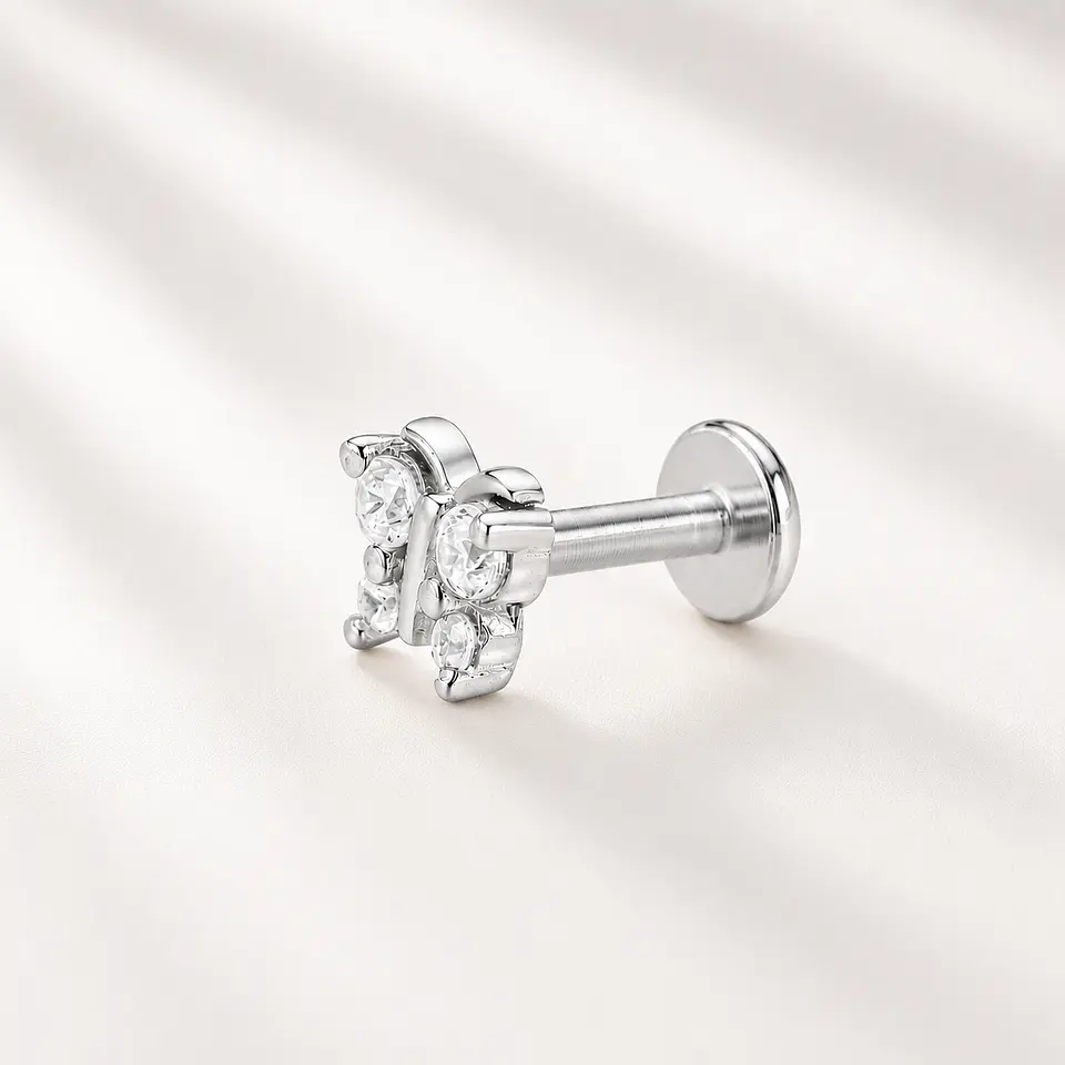 Piercing mariposa 1
