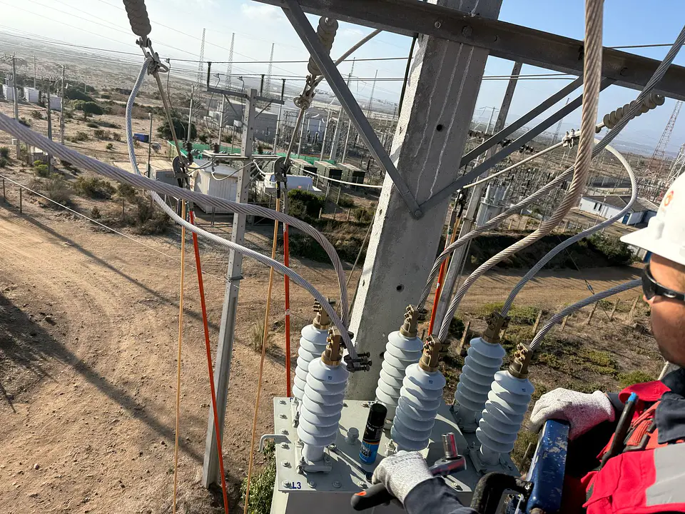 Reparación Media tensión 15