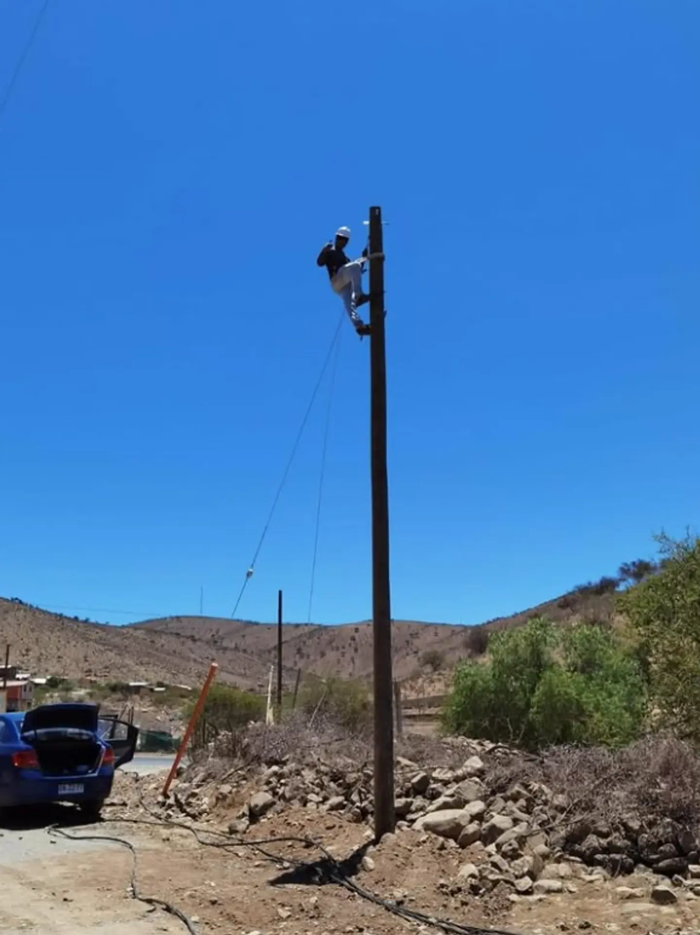 Línea Trifásica B.T. 380V 2