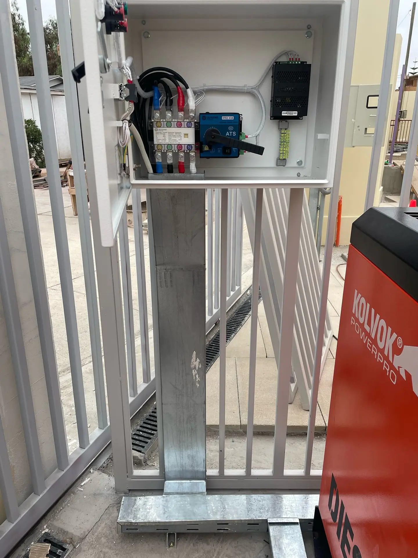 Armado de Tablero de Transferencia Automática y Montaje de Generador 22 kV 6