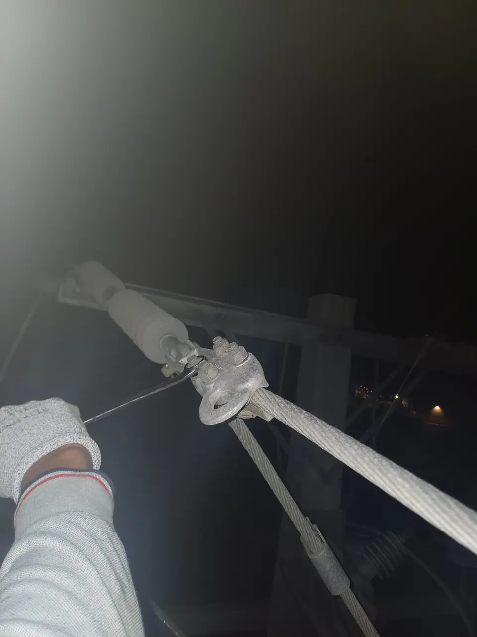 Mantenimiento Urgente en Equipos de Media Tensión 23 kV 4