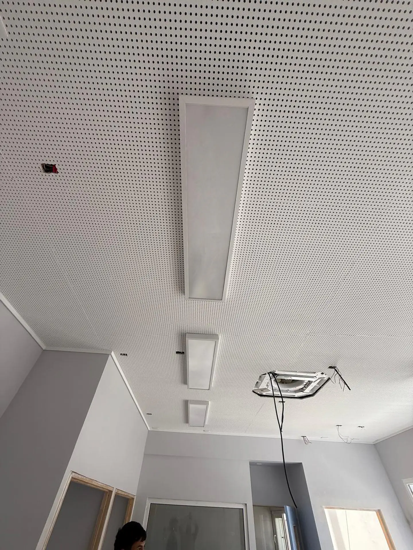 Etapa Final – Instalación de Iluminación en Jardín Infantil  2