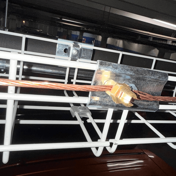 Fijación de puesta a tierra para C.P.C 6