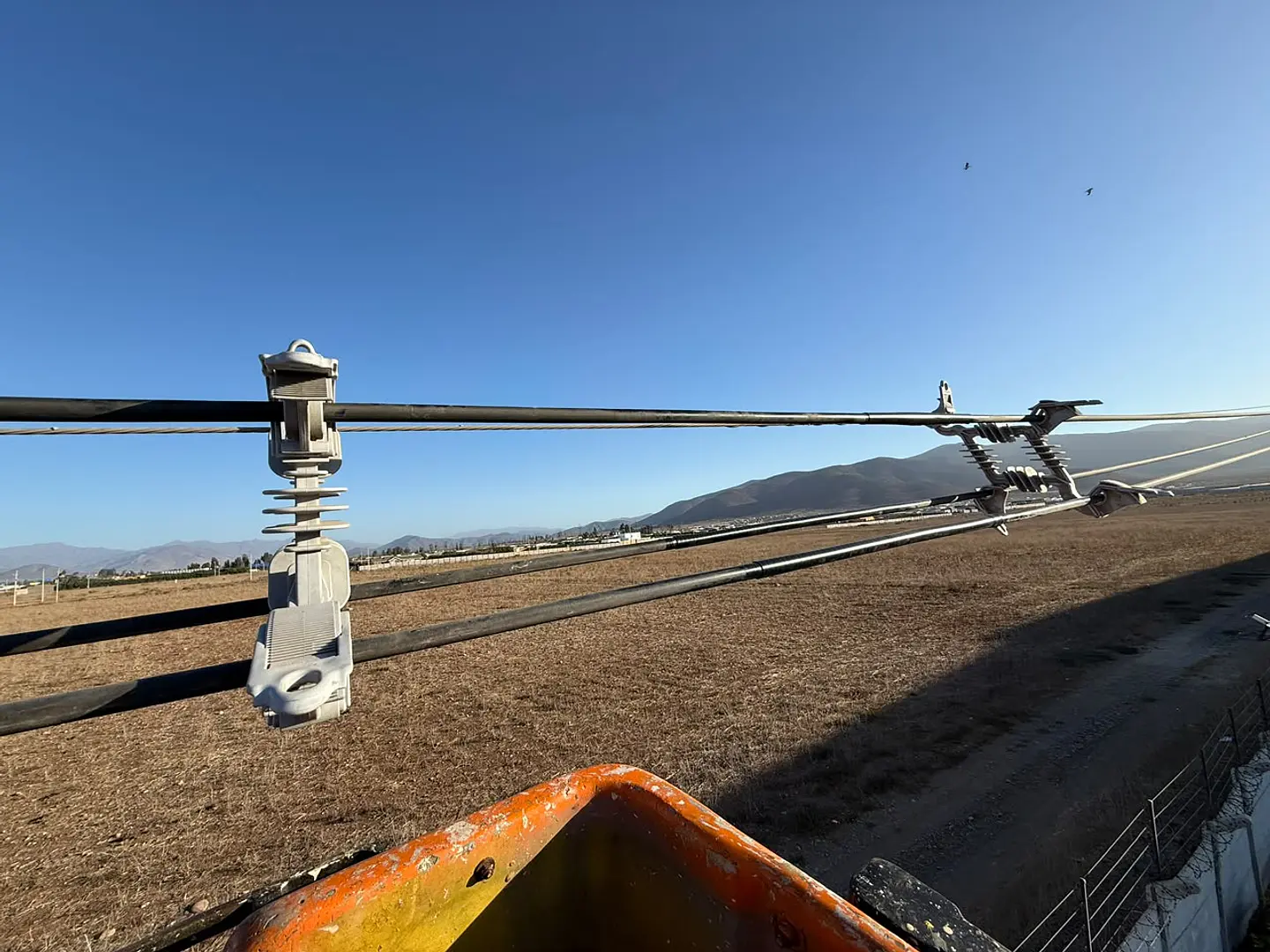 Reparación de Emergencia en Línea de Media Tensión 13.2kV por Contaminación de Espaciadores 3