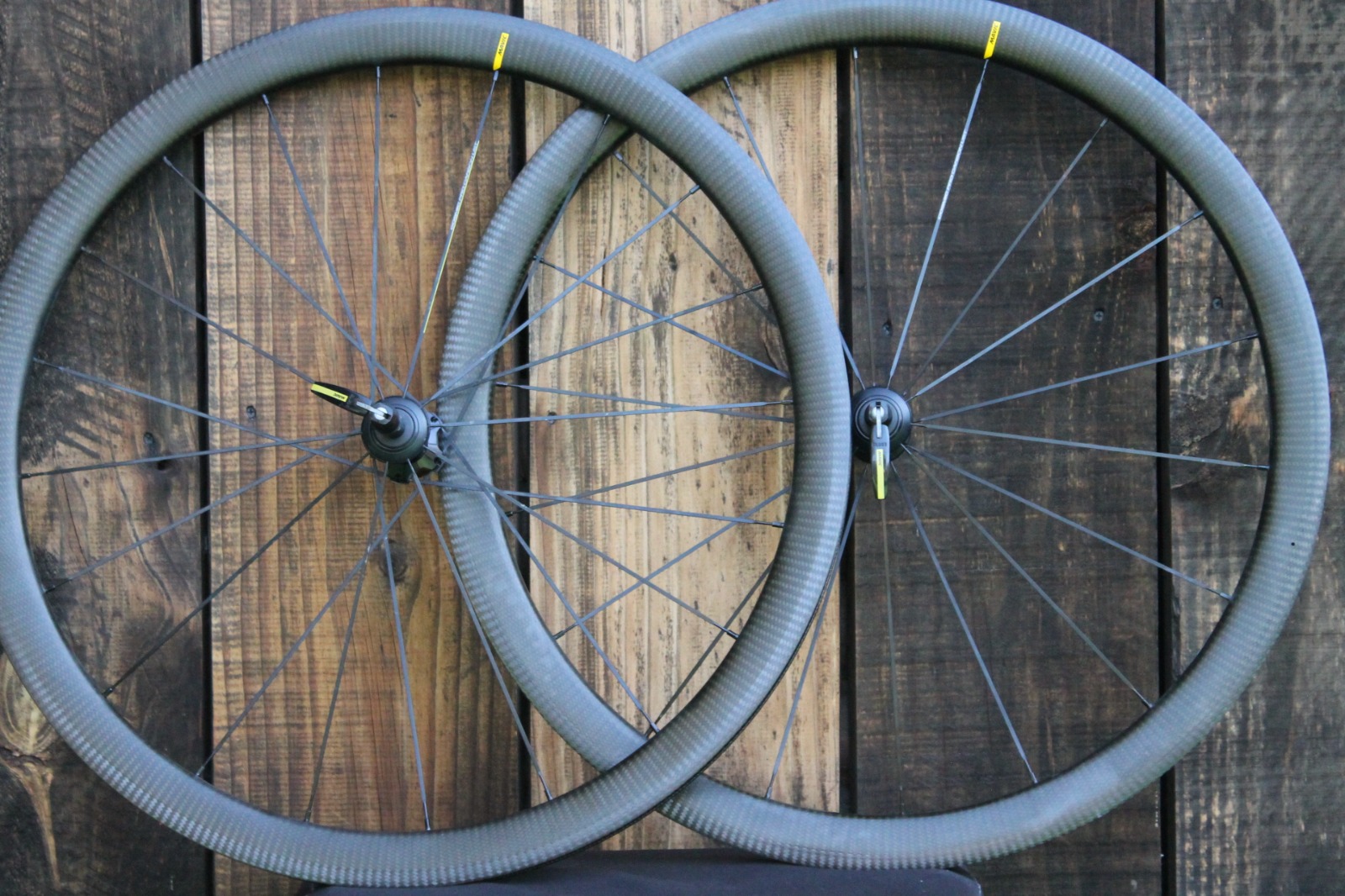 RUEDAS MAVIC COSMIC PRO CARBON UST 40mm USADAS
