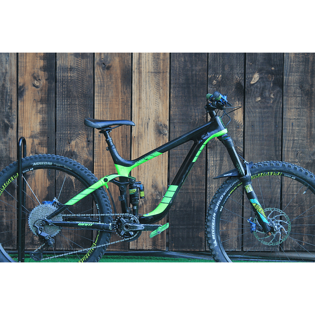 GIANT REIGN ADVANCED 27,5