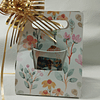 Caja para taza, cinta y tarjeta de regalo