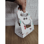 Envoltorio para taza, cinta y tarjeta de regalo 12