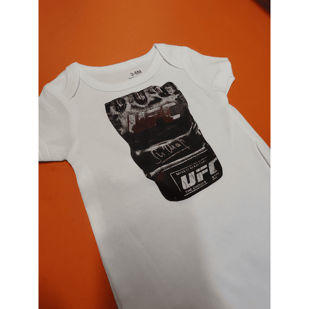 BODY  BEBÉ PERSONALIZADO 10