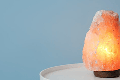 Descubre los beneficios de las lamparas de sal del Himalaya