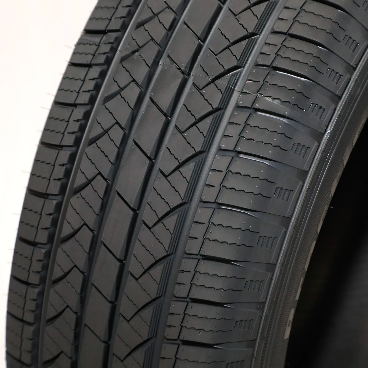 235/55R17 99H RS21 KAPSEN 2