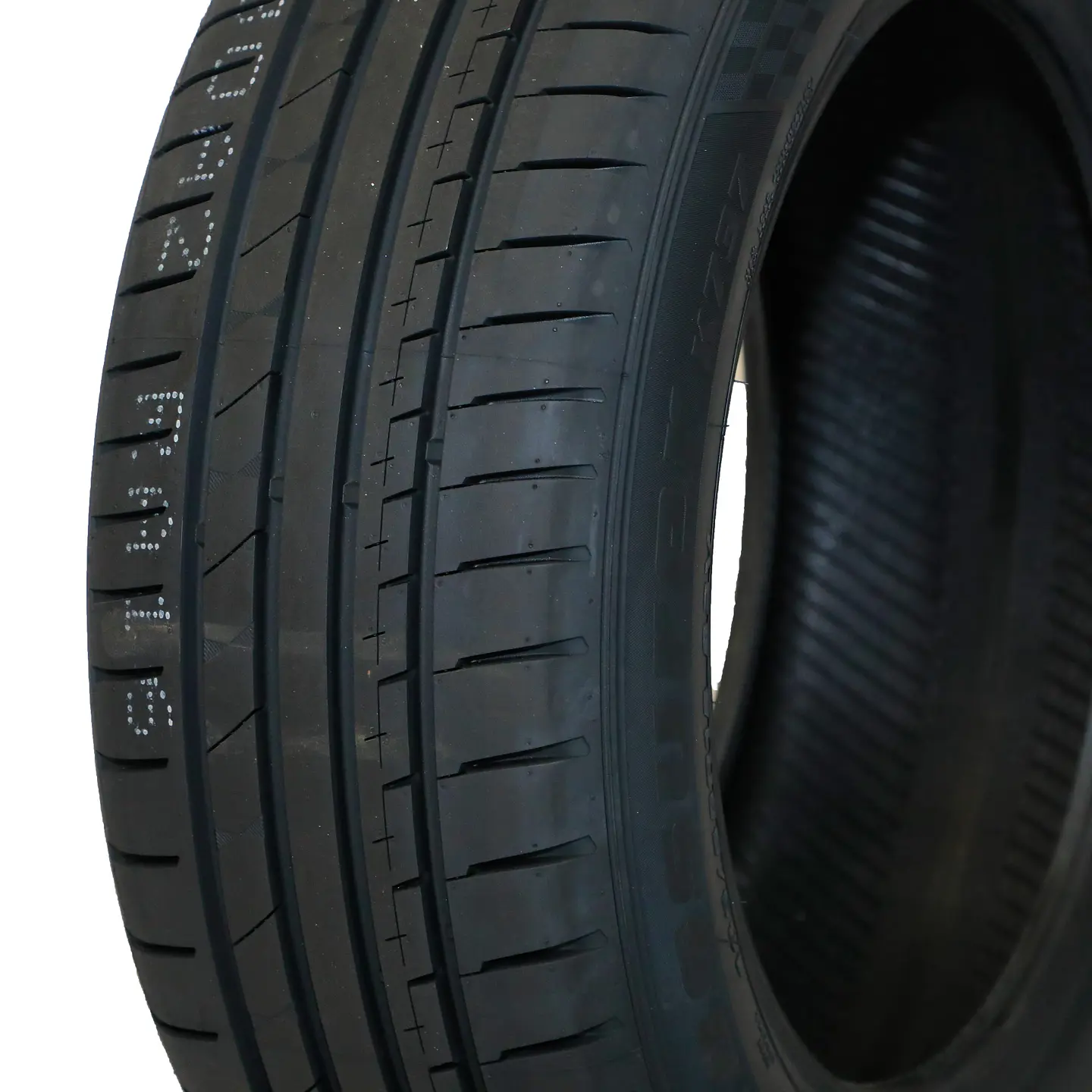 185/55R16 83V K737 KAPSEN 4