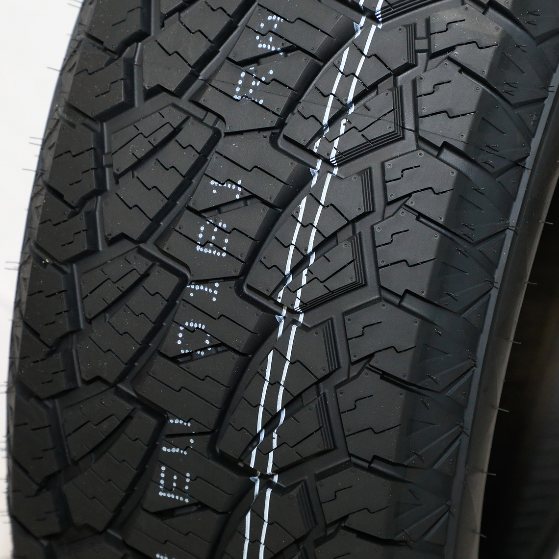 P265/65R17 112T RS23 AT KAPSEN 3