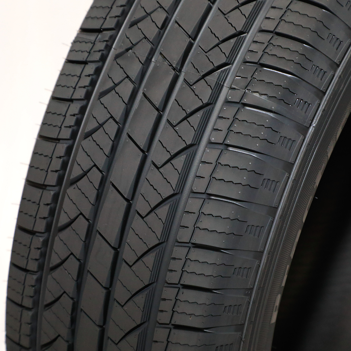 265/60R18 XL 114V RS21 KAPSEN 3