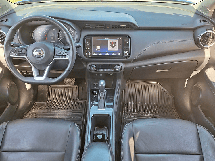 Nissan Kicks Exclusive / Año 2021  14