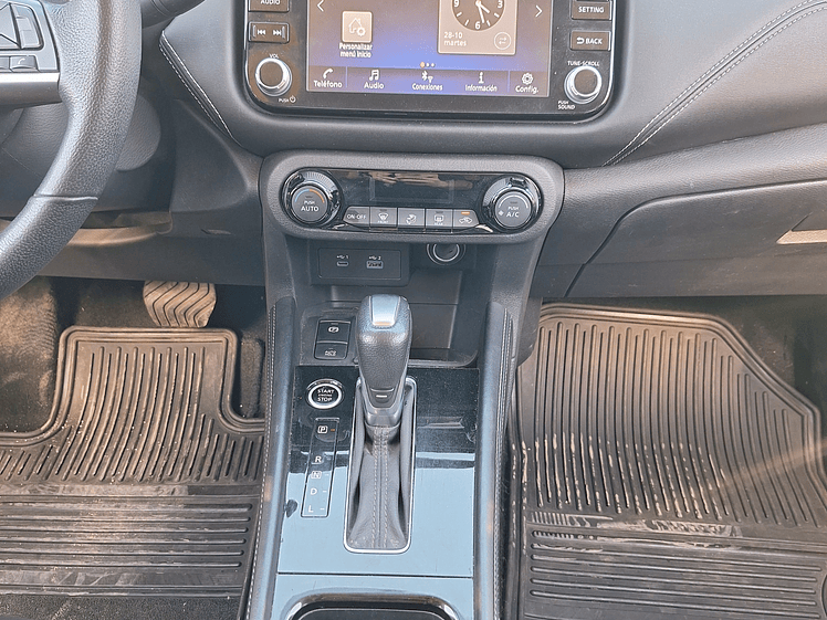Nissan Kicks Exclusive / Año 2021  13
