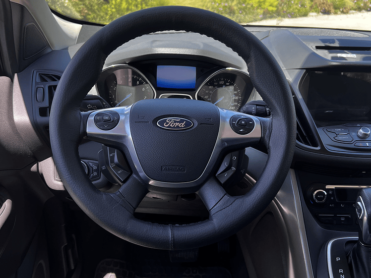 FORD ESCAPE 2.0 AT / Año 2013 15