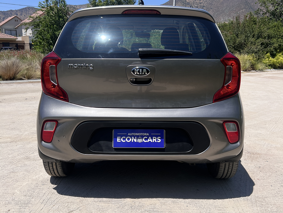 KIA Morning 1.2 EX Full / Año 2020 10