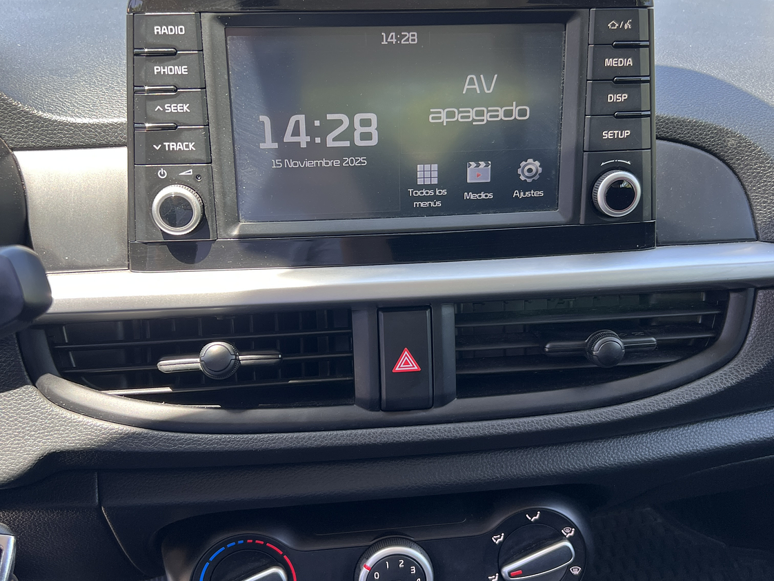 KIA Morning 1.2 EX Full / Año 2020 24