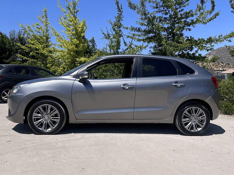 SUZUKI Baleno GLX AUTOMATICO / AÑO 2018 2