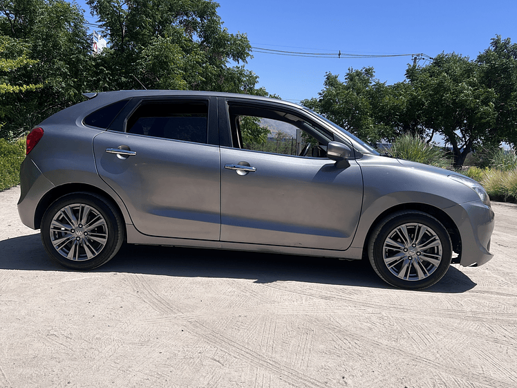 SUZUKI Baleno GLX AUTOMATICO / AÑO 2018 7