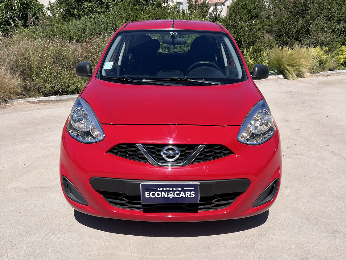 Nissan March Sport 1.6 / Año 2018 18