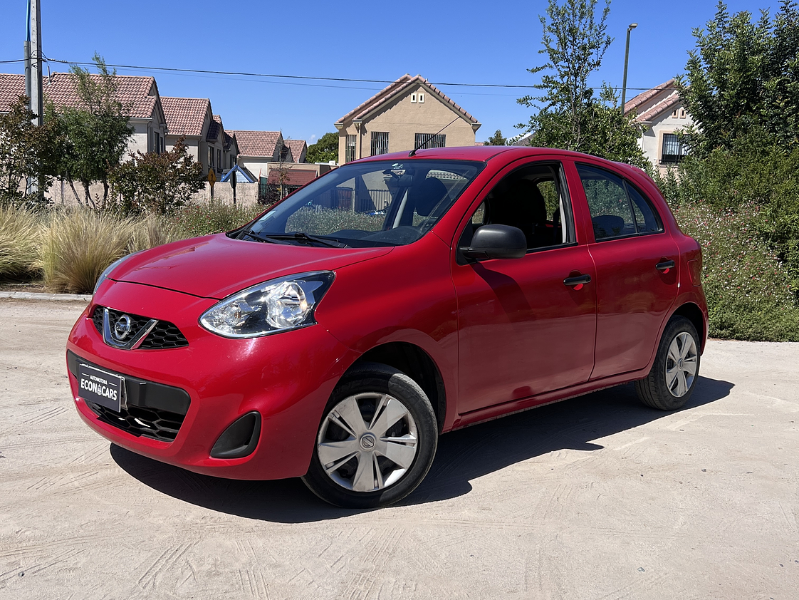 Nissan March Sport 1.6 / Año 2018 1