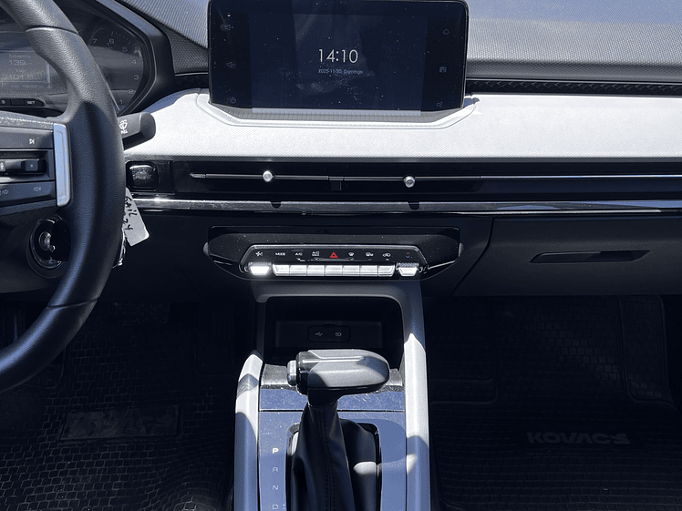 Chevrolet Sail LTZ Automático / Año 2024 4