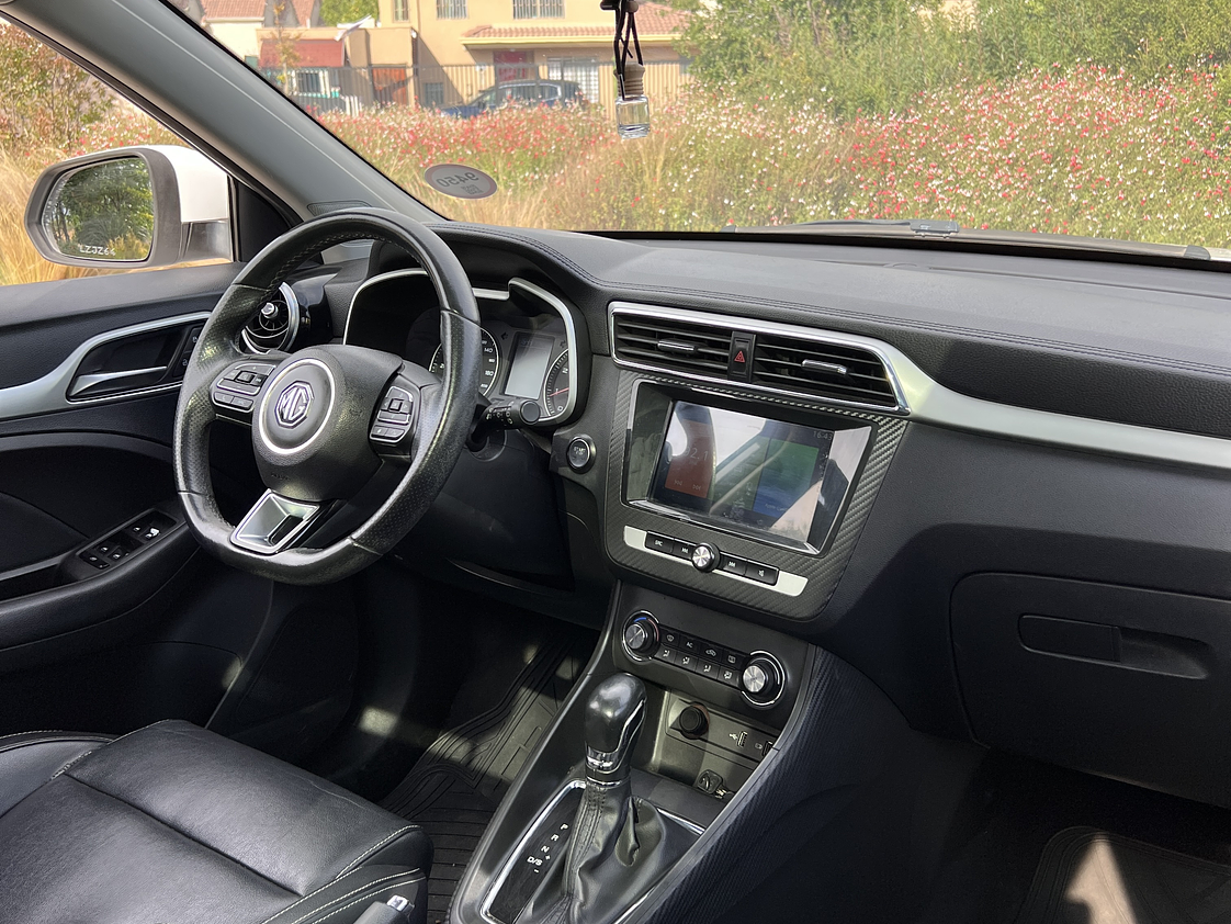 MG ZS AUTOMATICO / Año 2020 19