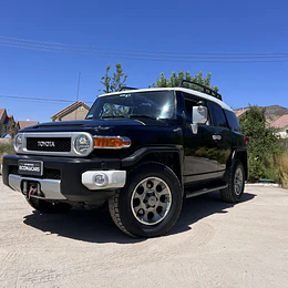 Toyota FJ Crusier Top de Linea / Año 2013
